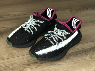 Кроссовки Adidas Yeezy Boost 350 Black/Rose