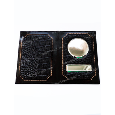 ГЛЯНЦЕВАЯ КОЖА. ОБЛОЖКА ДЛЯ АВТО ДОКУМЕНТОВ. ВСТАВКИ «КАЙМАН»