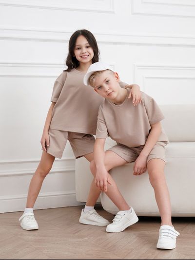 Костюм с шортами