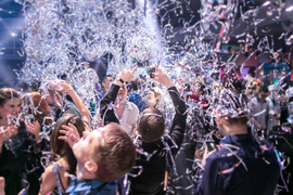 Серпантин в клубе