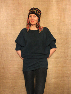 Русский традиционный женский головной убор "Повойник с позатыльнем".