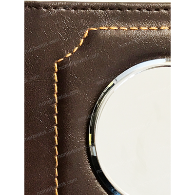 МАТОВАЯ ОБЛОЖКА ИЗ КОЖИ ДЛЯ АВТОДОКУМЕНТОВ В КОМПЛЕКТЕ С ЛИНЗАМИ. ЦВЕТ: ТЁМНО-КОРИЧНЕВЫЙ.