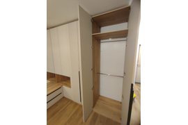 Шкаф распашной