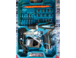 Шуруповерт  Makita 12v с  набором  инструмента