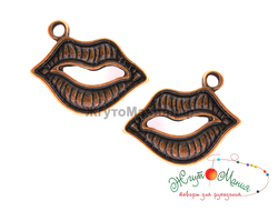ПОДВЕСКА В ТИБЕТСКОМ СТИЛЕ "ГУБЫ" - 23*18мм - АНТИЧНАЯ МЕДЬ