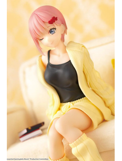 Фигурка Итика Накано (Ichika Nakano Kutsurogi Roomwear ver. Noodle Stopper)