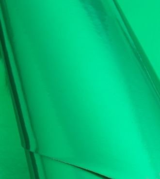 Кожзам зеркальный, гладкий, размер 22*30 см, цвет зеленый