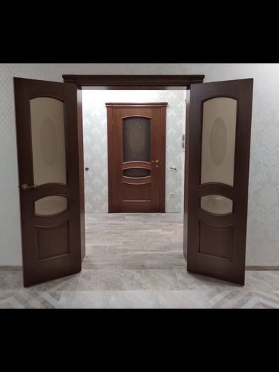 ЛАЙНДОР (УЛЬЯНОВСК)/ МОДЕЛЬ АЛИНА/ ШПОН FINE-LINE/ ТОН 2 (ОРЕХ)