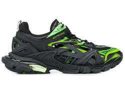 Track 2 balenciaga sale 2025