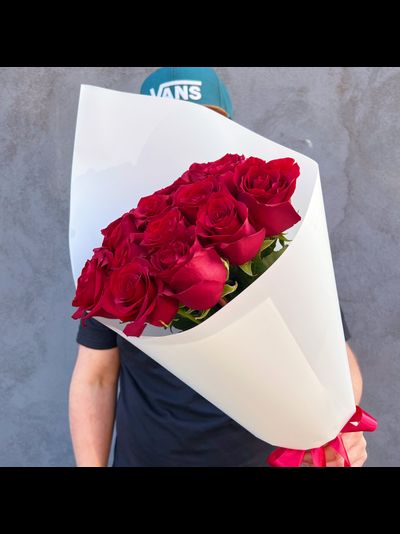 Букет красных роз Эквадор премиум 15 шт