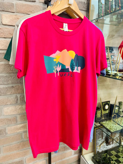 Футболка с символикой Урала в ассортименте