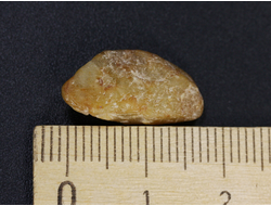 Корунд, желтый сапфир, кристалл, Мадагаскар (19*9*6 мм, 2,3 г) №24732