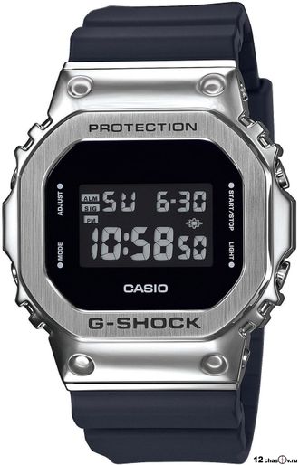 Часы Casio G-Shock GM-5600-1ER