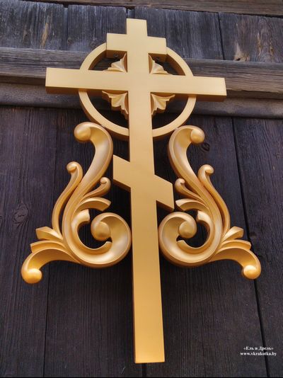 Реставрация резного декора иконостаса