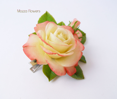 Зажим с розой "Gloria Day".