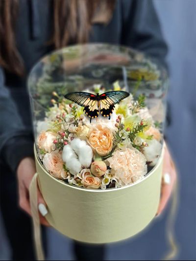 Нежный букет с хлопком и бабочкой №71