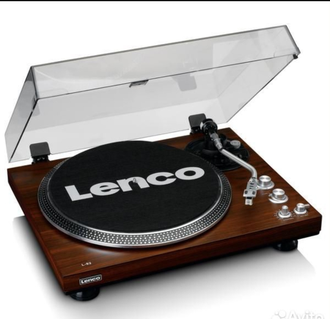Проигрыватель виниловых дисков Lenco L-92