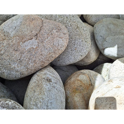 Валун гранитный белый, фракция 100-200 мм