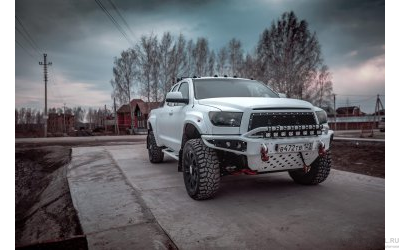 Бампер силовой передний BMS ALFA для Tayota Tundra 2007-2013