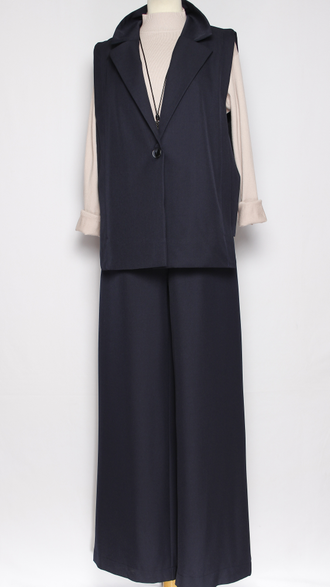 КОСТЮМ БРЮЧНЫЙ "ЖИЛЕТ СКЛАДКИ НА ПЛЕЧАХ" синий р.50-54