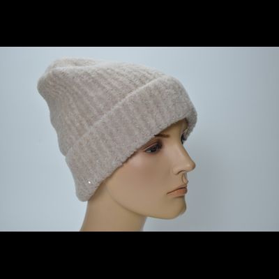 Шапка Vizio 1416 CRYO кашемир кремовая брелок