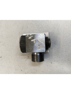 Штуцер дроссельный 94259781 М22*3/8 (для поворот.гильзы)