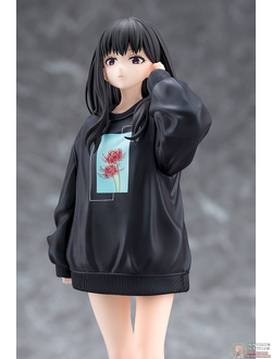 Фигурка 1/7 Такина Иноуэ (Takina Inoue Oversized Sweatshirt Ver.)