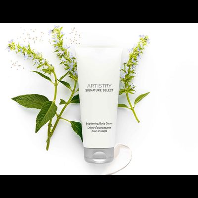 ARTISTRY SIGNATURE SELECT™ Питательный выравнивающий крем для тела, придающий сияние, 192мл. Снят с продажи!