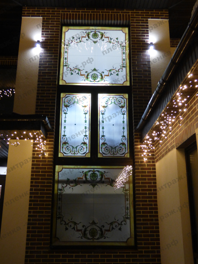 Витражная пленка, витражная пленка самоклеющаяся под заказ,пленочный витраж с классическим рисунком