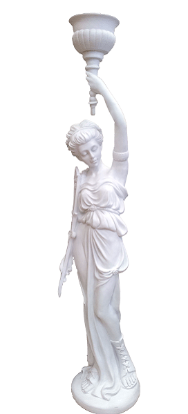 Статуя "Девушка с кувшином"