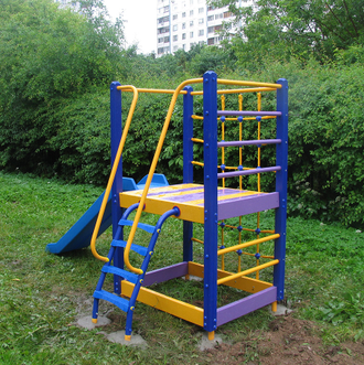 Уличная детская площадка "Артем"