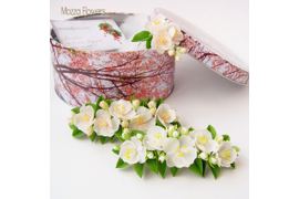 Заколки и кулон с яблоней.