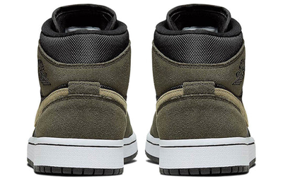 баскетбольные кроссовки Nike Air Jordan 1 Mid Olive (WMNS) BQ6472-030