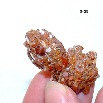 Ванадинит натуральный (щетка) №3-25: 37*27*12мм