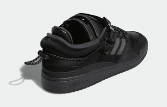 Adidas Forum Buckle Low Bad Bunny (Черные) сбоку