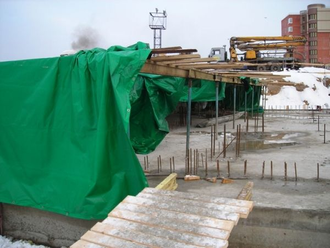 Тент Тарпаулин 6 x 10 м, 230 г/м2, шаг люверсов 0,5 м строительный защитный укрывной купить в Москве