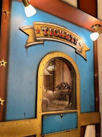 Sinister circus