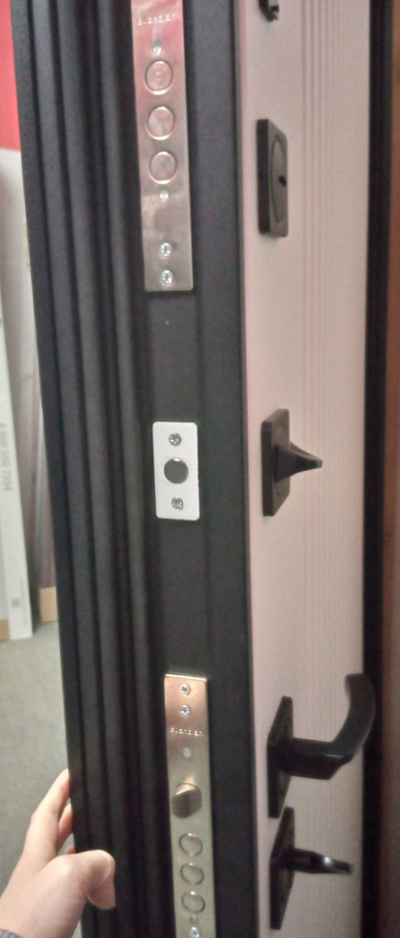 ЛАЙНДОР. ЭКСТРА  УЛЬТРА 117 мм (ТРЕХКОНТУРНАЯ). ЧЕРНЫЙ КВАРЦ/ БЕЛЫЙ МАТОВЫЙ