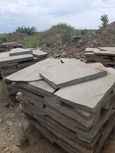 Степы из песчаника для пошаговой дорожки