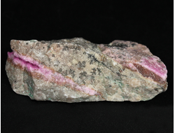 Кобальтокальцит, кристаллы на породе, Марокко (44*20*14 мм, 15 г) №28681