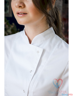 Халат белый с синим кантом IvaMed