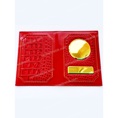 ГЛЯНЦЕВАЯ КОЖА. ОБЛОЖКА ДЛЯ АВТО ДОКУМЕНТОВ. ВСТАВКИ «КАЙМАН»