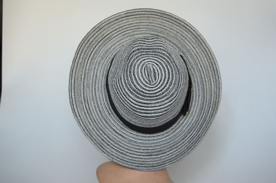 Шляпа Стефания Майороли 15111