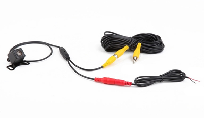 Видеокамера автомобильная RVC-AV002