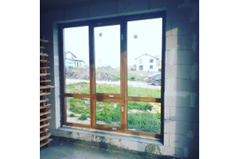 ламинированное окно из немецкого профиля Века цвет песочный Дуб