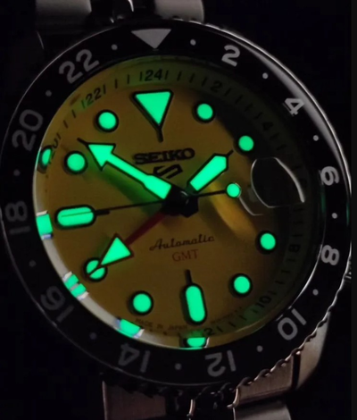 Наручные часы Seiko SSK017J1