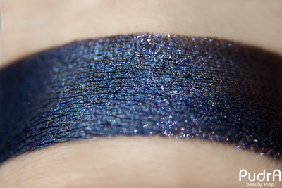 Tammy Tanuka Рассыпчатые тени для век Госпожа Ночь