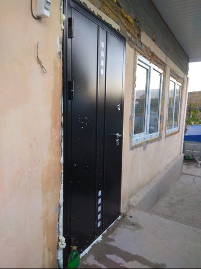 ЛАЙНДОР. ДВОЙНОЙ ТЕРМОРАЗРЫВ. АРКТИКА 102 мм (ТРЕХКОНТУРНАЯ) ШАГРЕНЬ ЧЕРНАЯ/ БЕЛЫЙ МАТОВЫЙ.