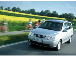 Автомобильные авточехлы для Kia Carens 2 с 2006-2012 г.в.