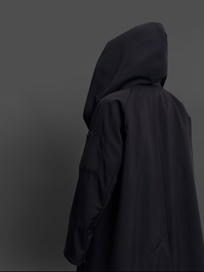 Плащ Train Черный